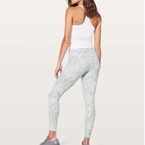 LULULEMON Wunder Under Hi-Rise Tight 28" Jasmine White Multi Yoga Gym Size 6 - Picture 2 of 8